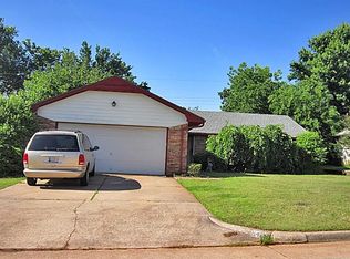 5408 NW 65th St, Warr Acres, OK 73132
