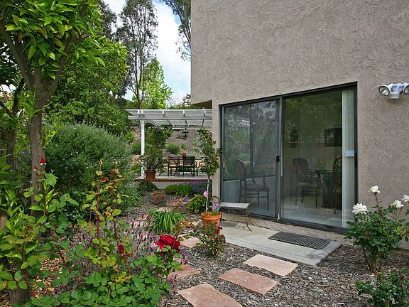 5th image of 11320 Forestview Ln