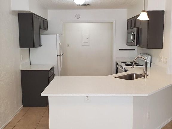 4th image of 4208 Duval Rd APT B