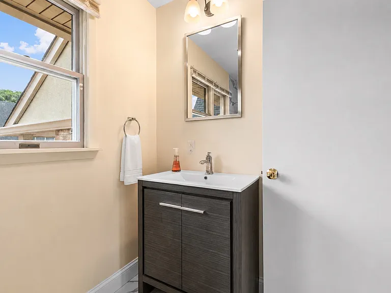 1180 Broadway #1 — Photo 14