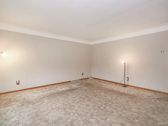 4th image of 4193 Ivywood Dr