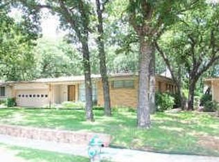 1712 Cooper Dr, Irving, TX 75061