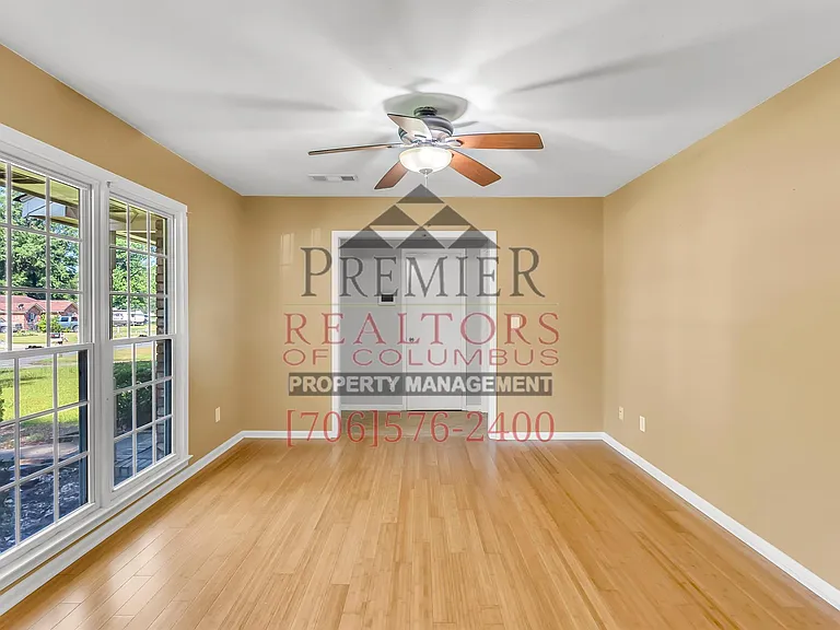 4668 Northgate Dr — Photo 10