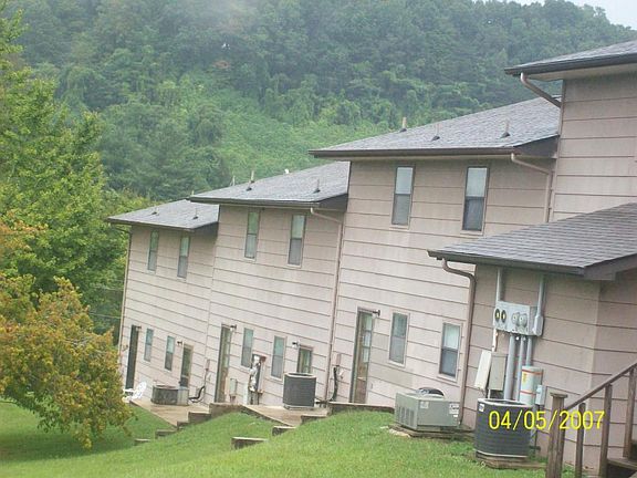 2nd image of 435 Hillside Dr APT 5