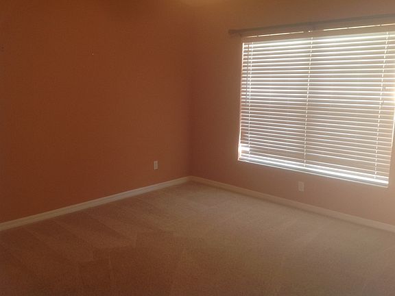 2nd image of 10620 SE 73rd Ave
