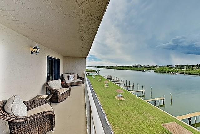 1st image of 19451 Gulf Blvd APT 417
