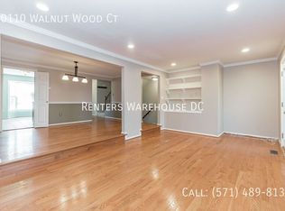 10110 Walnut Wood Ct, Burke, VA 22015