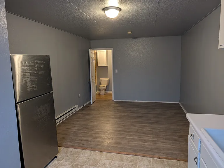 157 N Fieldcrest Rd #1 — Photo 5