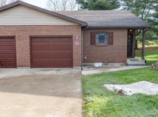 110 Springlake Ave, Hillsboro, OH 45133