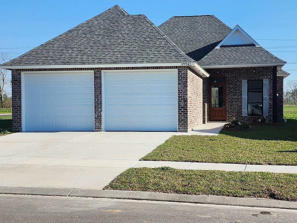 1st image of 39561 Hernando De Soto Dr