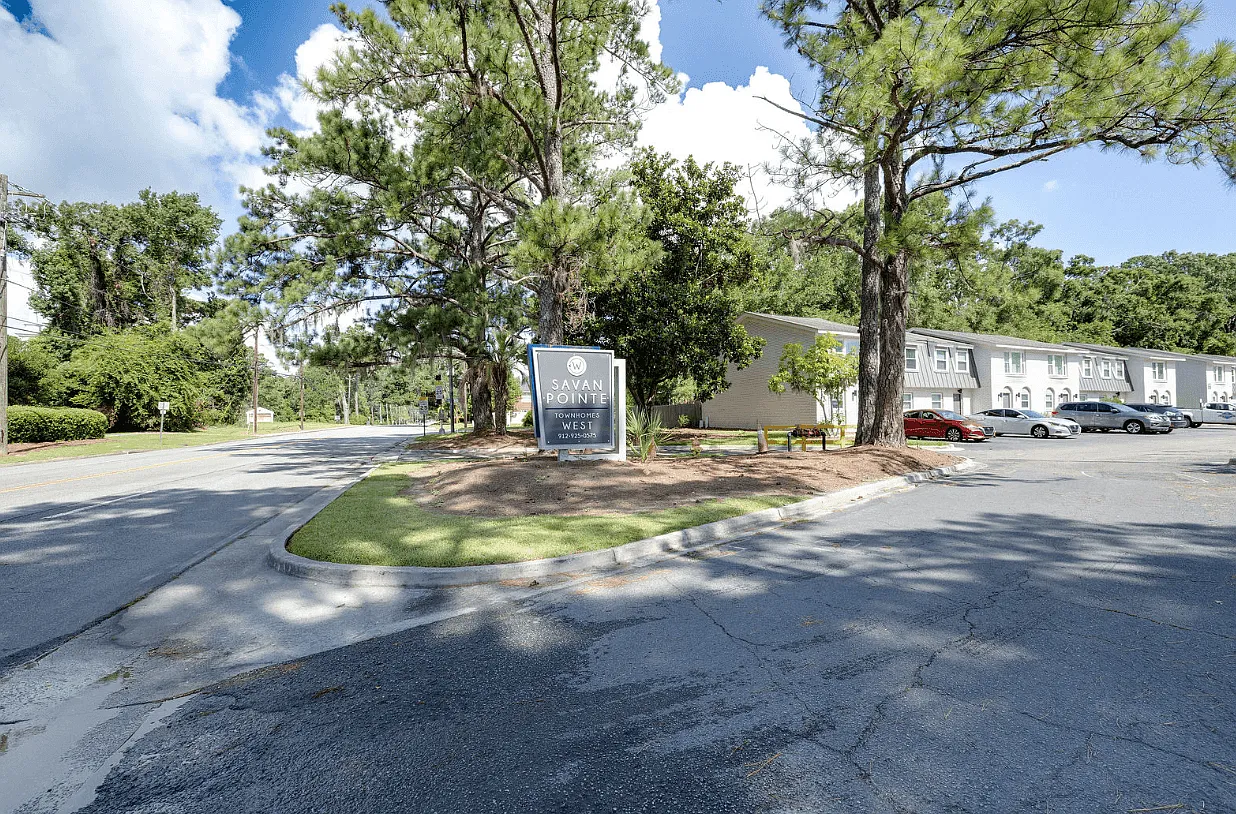 Savan Pointe — Photo 4