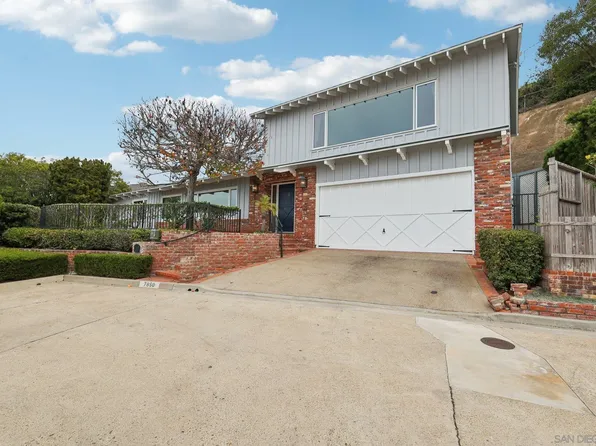 7850 Torrey Ln, La Jolla, CA 92037