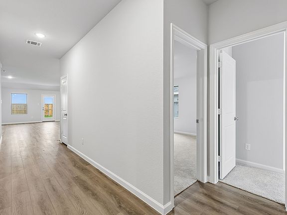 2nd image of 1108 Angus Ln
