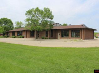 50 Navaho Ave, Mankato, MN 56001