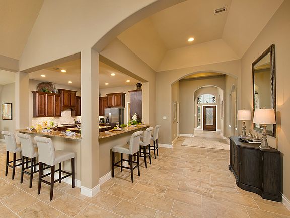 5th image of 2705 Saddlehorn Dr
