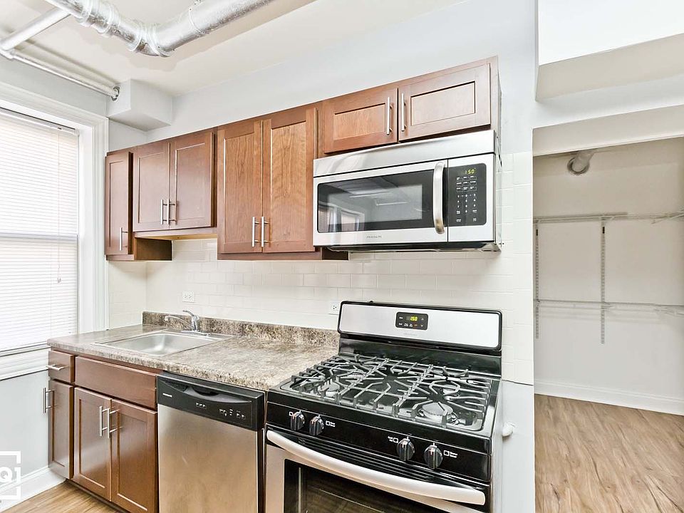 1st image of 4867 N Washtenaw Ave #4871BSMT