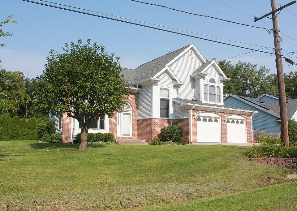 1st image of 622 Wilson Ave