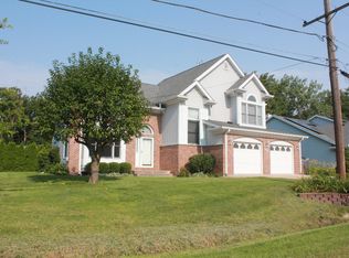 622 Wilson Ave, Park City, IL 60085