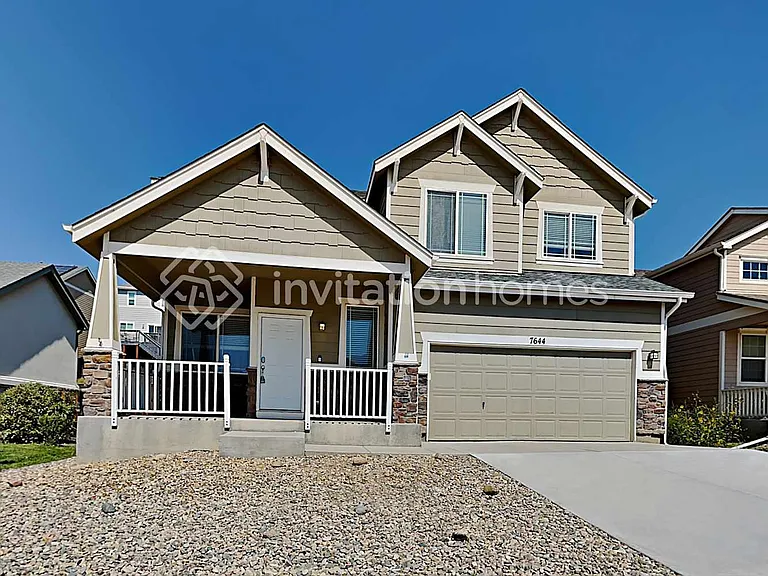 7644 Dobbs Dr — Photo 1
