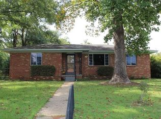 1091 Rosedale Dr, Montgomery, AL 36107