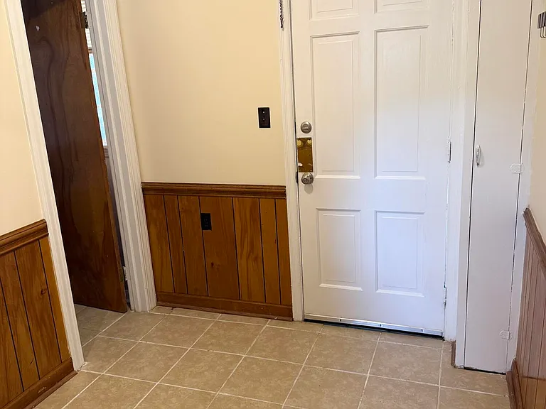 2703 Jackson Dr — Photo 15