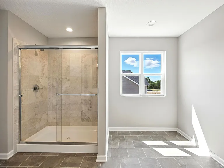9440 Windsor Curv — Photo 33