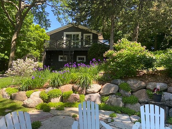 Garage/Carriage House