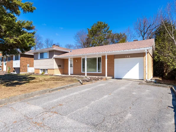 138 Macbeth Cres, North Bay, ON P1B 7X6