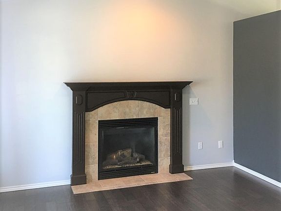 3rd image of 4865 N Chimney Peak Ave