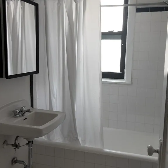 1740 W Albion Ave #2H — Photo 7