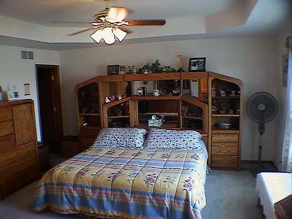 Master w/master bath 