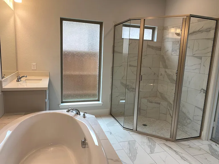 1702 Swayback Ln — Photo 24