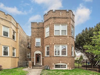 6712 N Artesian Ave, Chicago, IL, 60645