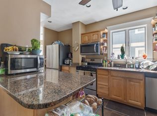 12 Barton St, Somerville, MA 02144