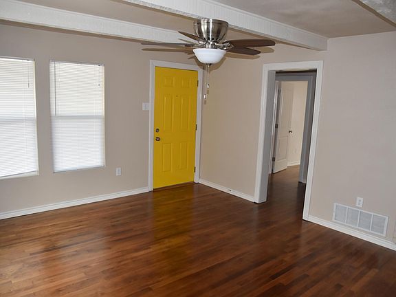 4th image of 500 Palmetto Dr
