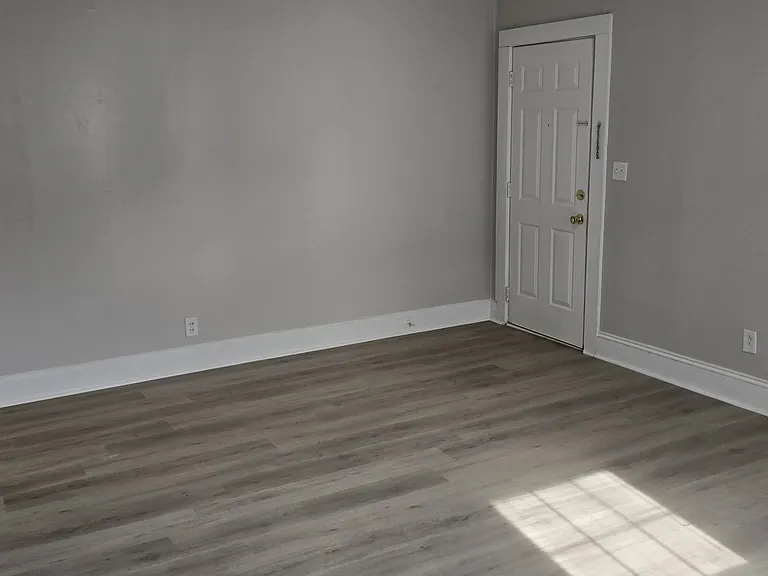 207 Maple Ln — Photo 27