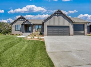 4454 Grey Mdws, Maize, KS 67101