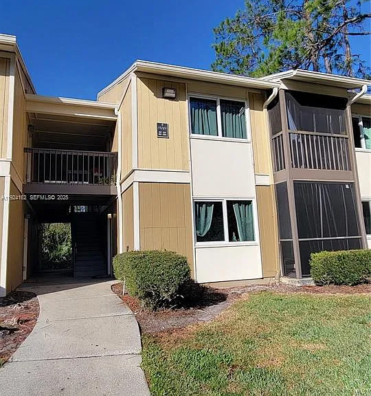 13285 Arbor Pointe Cir #101 — Photo 2