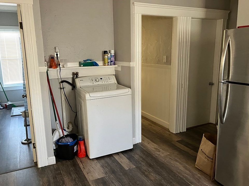 6 Rockdale St, Worcester, MA 01606 Zillow