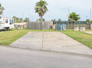 29 Abalone Cir, Port Isabel, TX 78578