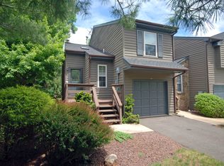 34H Chicopee Dr #H, Princeton, NJ 08540