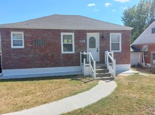 8944 Mayfield Ct, Saint Louis, MO 63136