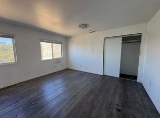 Vision 22 LLC, Los Angeles, CA 90007