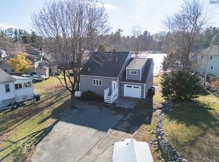 4 Island Path, Westford, MA 01886