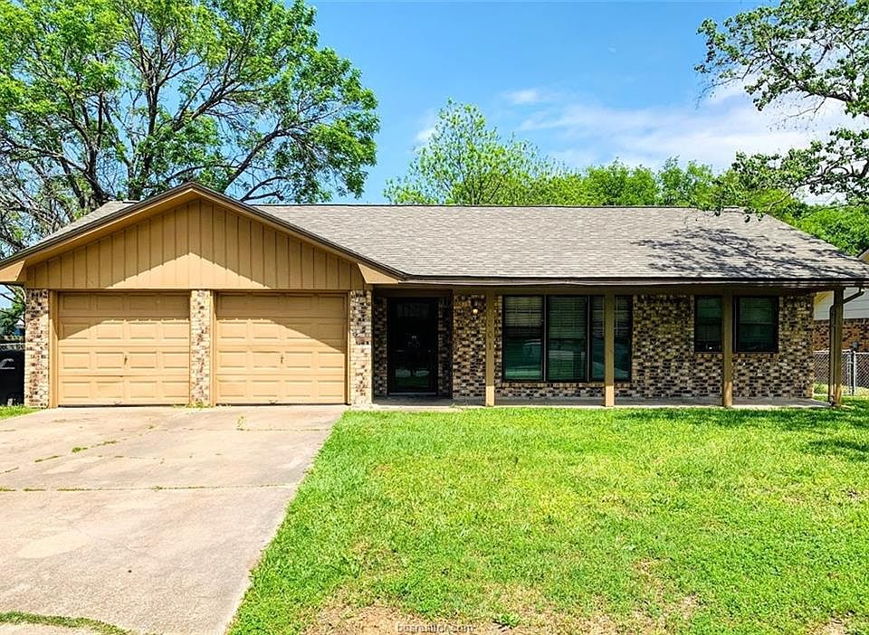 1st image of 1801 Medina Dr