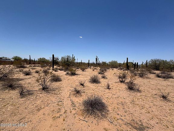 4th image of 7350 N Sandario Rd