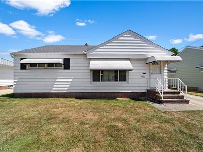 4677 Southwood Dr, Brooklyn, OH, 44144
