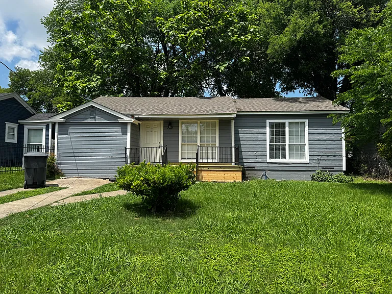 1717 Hemphill Dr — Photo 17