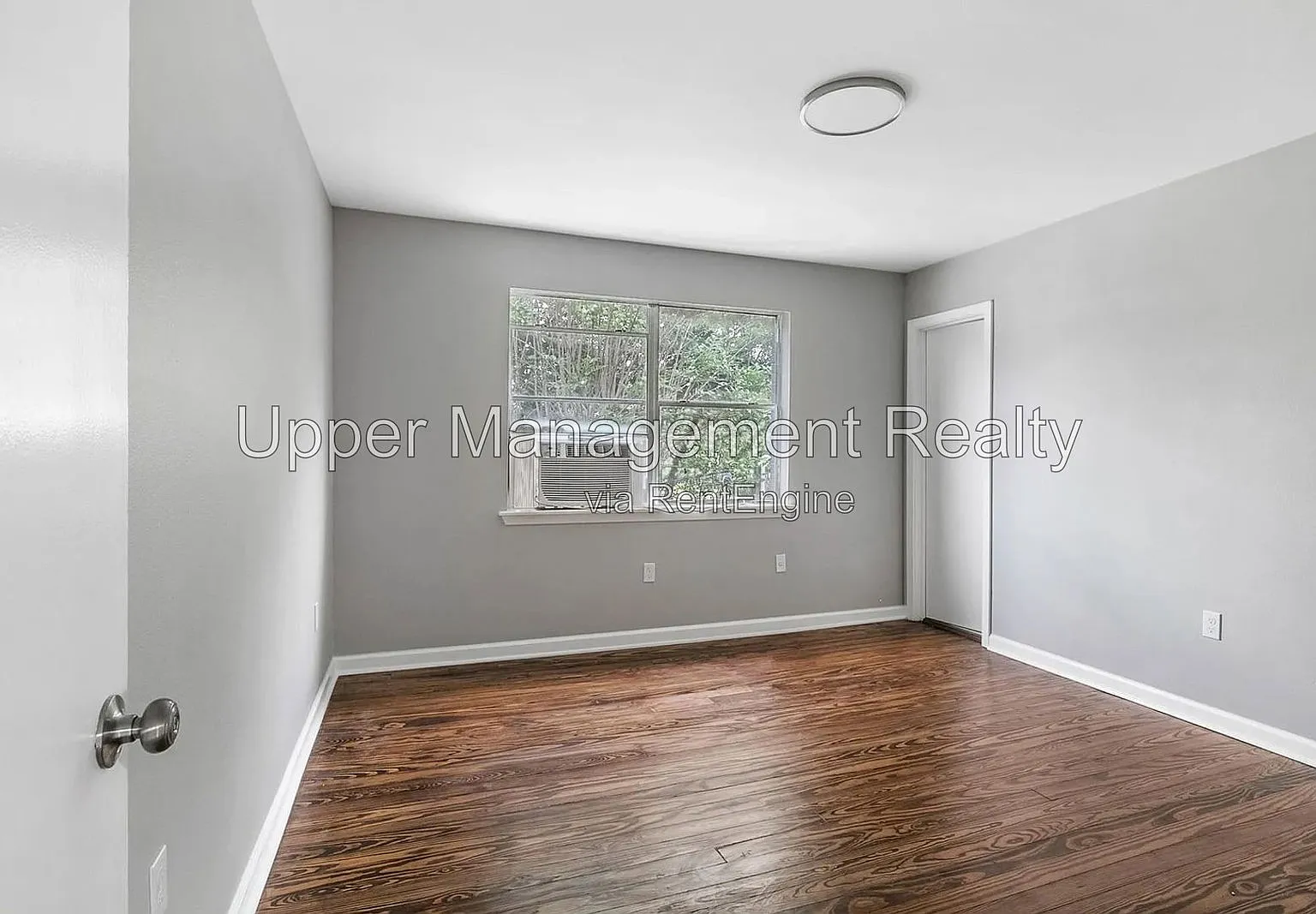 1 bed, 1.0 bath, 422 sqft, $1,100 — Photo 4