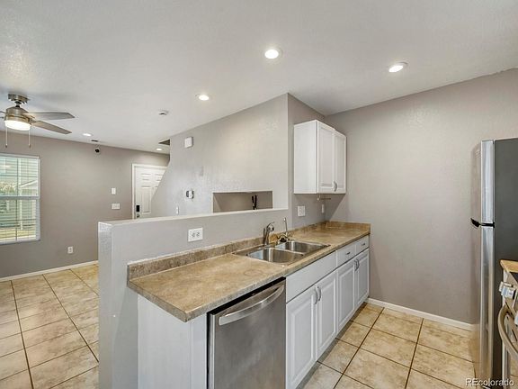 3rd image of 5527 E 100th Way